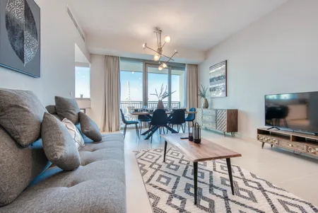 Arabian Gulf 2BR Serviced Apartment