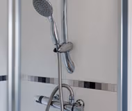 Spacious and Comfy - Sunshine Terrace