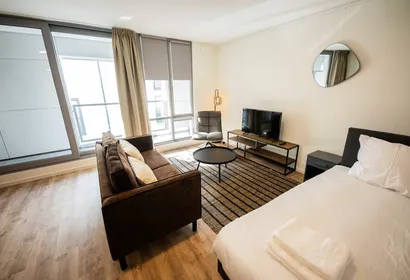 Prins Hendrikkade Service Apartments