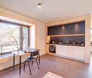 Stuttgart-Untertürkheim service partment