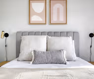 Carrer de Service Apartment