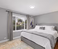 Bolingbrook Modern Suburban Oasis