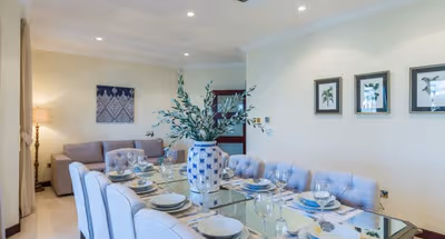 Chic 5-BR Villa @ Frond E, Palm Jumeirah