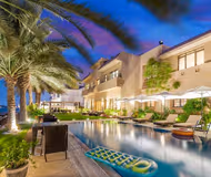 Frond O 6 BR Villa with Private Beach