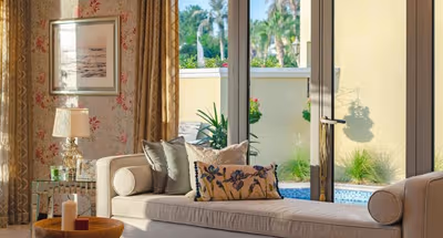 Luxury 5 BR Villa on Frond 0.