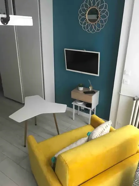 Rue Petit Serviced Apartment