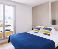 Passeig de Calvell serviced apartment