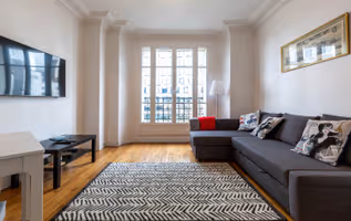 Avenue Emile Zola Serviced Apartment