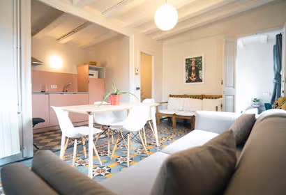 Barcelona Ramblas Service Apartments