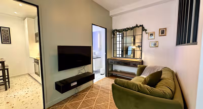 Modern & Calm Studio in 10th arr.