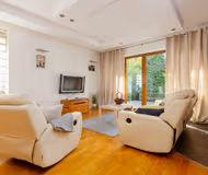 Dom Serviced Apartment