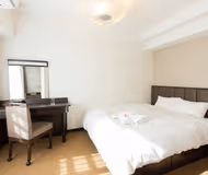 1 Chome Kaigan Apartment