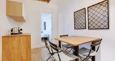 Rue Montgolfier Service Apartments