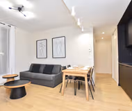 Rue de Longchamp serviced apartment