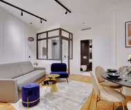 Rue Lamartine, Service Apartment