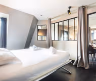 Avenue Fremiet Service Apartment