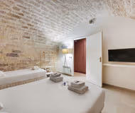 Rue De Tracy-Service Apartment