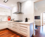 Bright and Airy Three-Bedroom apartment in Sant Antoni