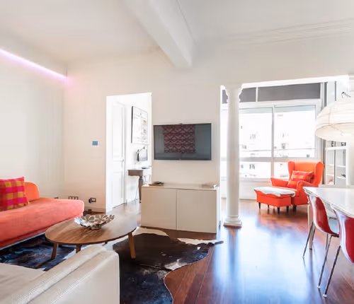 Bright and Airy Three-Bedroom apartment in Sant Antoni