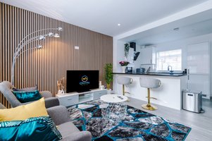 Copperfield Drive house near Leeds City Centre