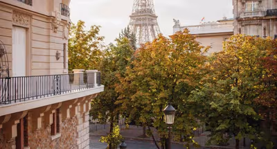 Exception Luxury Rental on Rue de l'Université – 100m to the Iconic Eiffel Tower