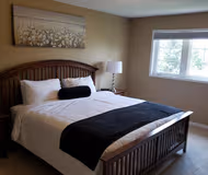 Erin Centre Blvd Apartment