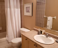 Erin Centre Blvd Apartment