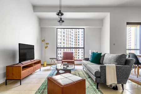 4th Floor 2 BR Apartment in JBR