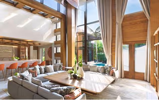 Luxury 4BR Villa, with Private Pool, Beach and Garden