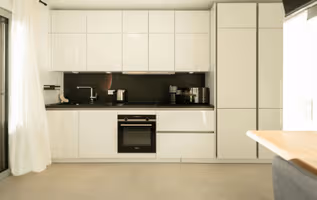 Leonardo Serviced Apartment