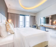 Modern 1BR In Damac Paramount