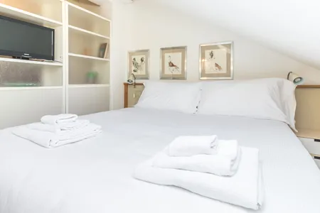 Washington Service Apartment