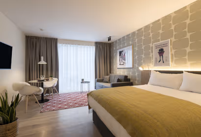 A N T W E R P service apartment