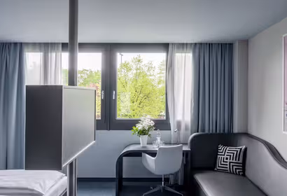 Viktoria Service Apartment