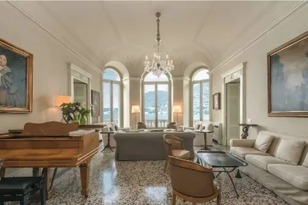 HISTORIC SEVEN-BEDROOM VILLA WITH SPECTACULAR DESIGN AND IDYLLIC VIEWS