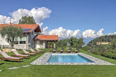 A Large Luxury Family- Friendly Villa Offering Beautiful Views Over Lake Como