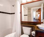 West Hastings Street Serviced Apartment