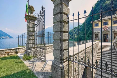 PARADISE ON THE LAKE-THE ULTIMATE PRIVATE ESTATE-WATCH THE MAGIC UNFOLD
