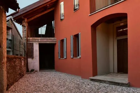 Cunardo Villa