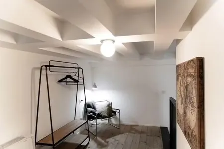 Monochrome Luxury in the Heart of Como