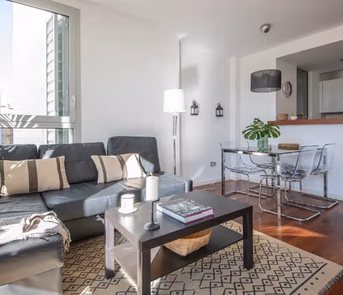 Harbour Service Apartment