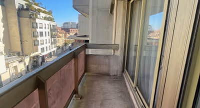 100m² St Germain 2-Bedroom Delight - Rue Serves