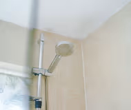 NEW! Spacious Home, Ideal for Groups, FREE Parking