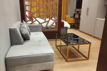 Sector 4 Noida Serviced Apartment