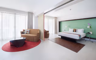 Leviste Street Serviced Apartment