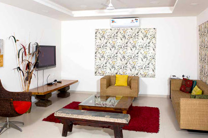 Prashasan Nagar Serviced Apartment