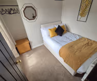 Explore Swansea! 4-Bed Delhi St Stay