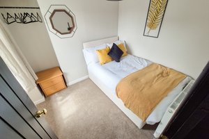 Explore Swansea! 4-Bed Delhi St Stay