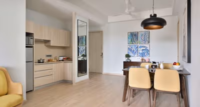 Charles Street Service Apartment