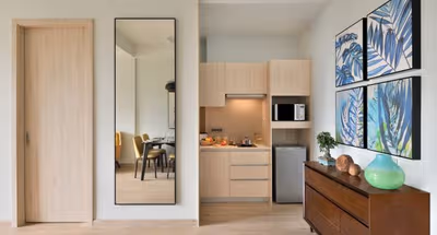 Charles Street Service Apartment